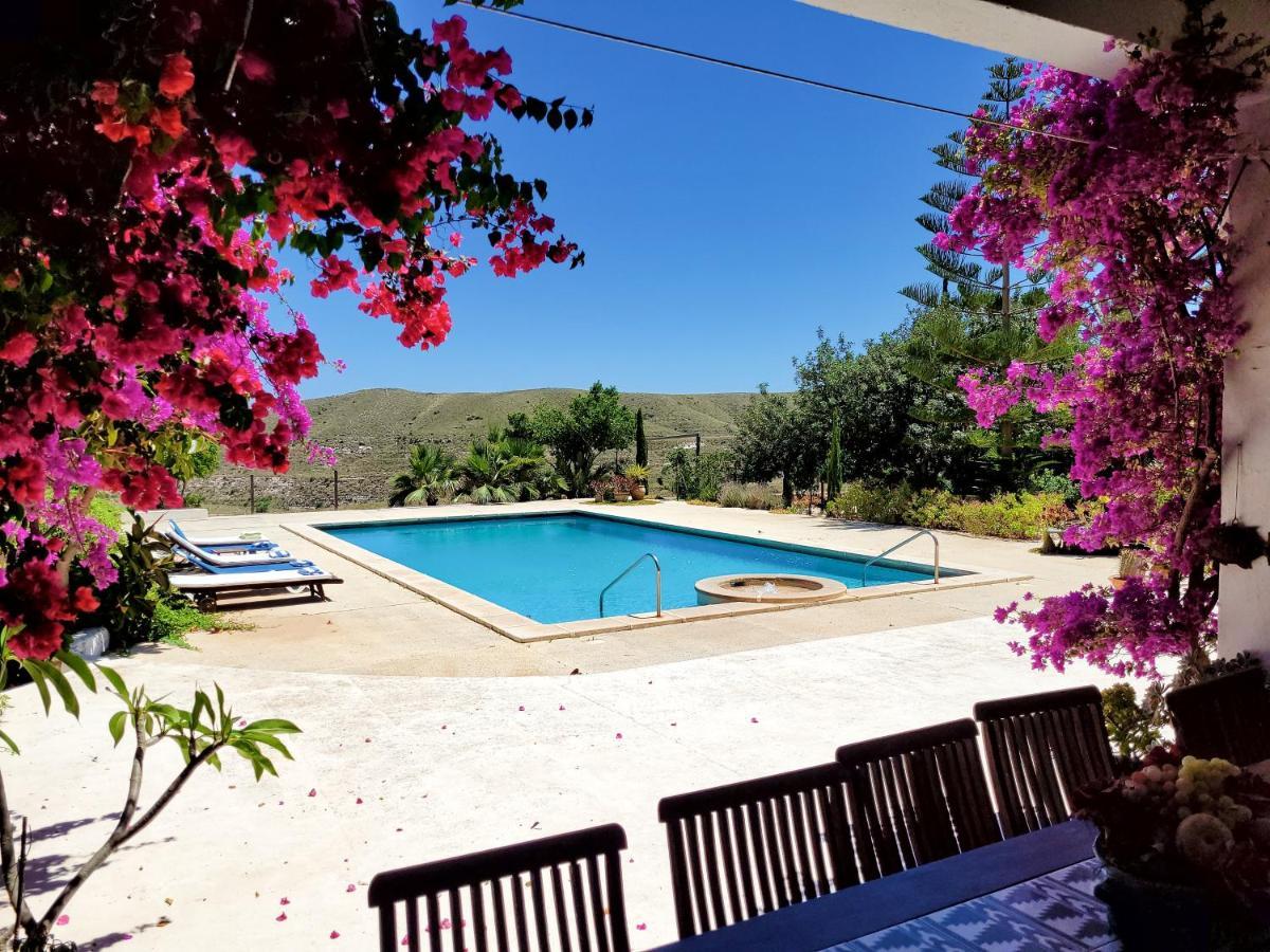 Los Moralicos Agua Amarga Agua Amarga  Eksteriør billede