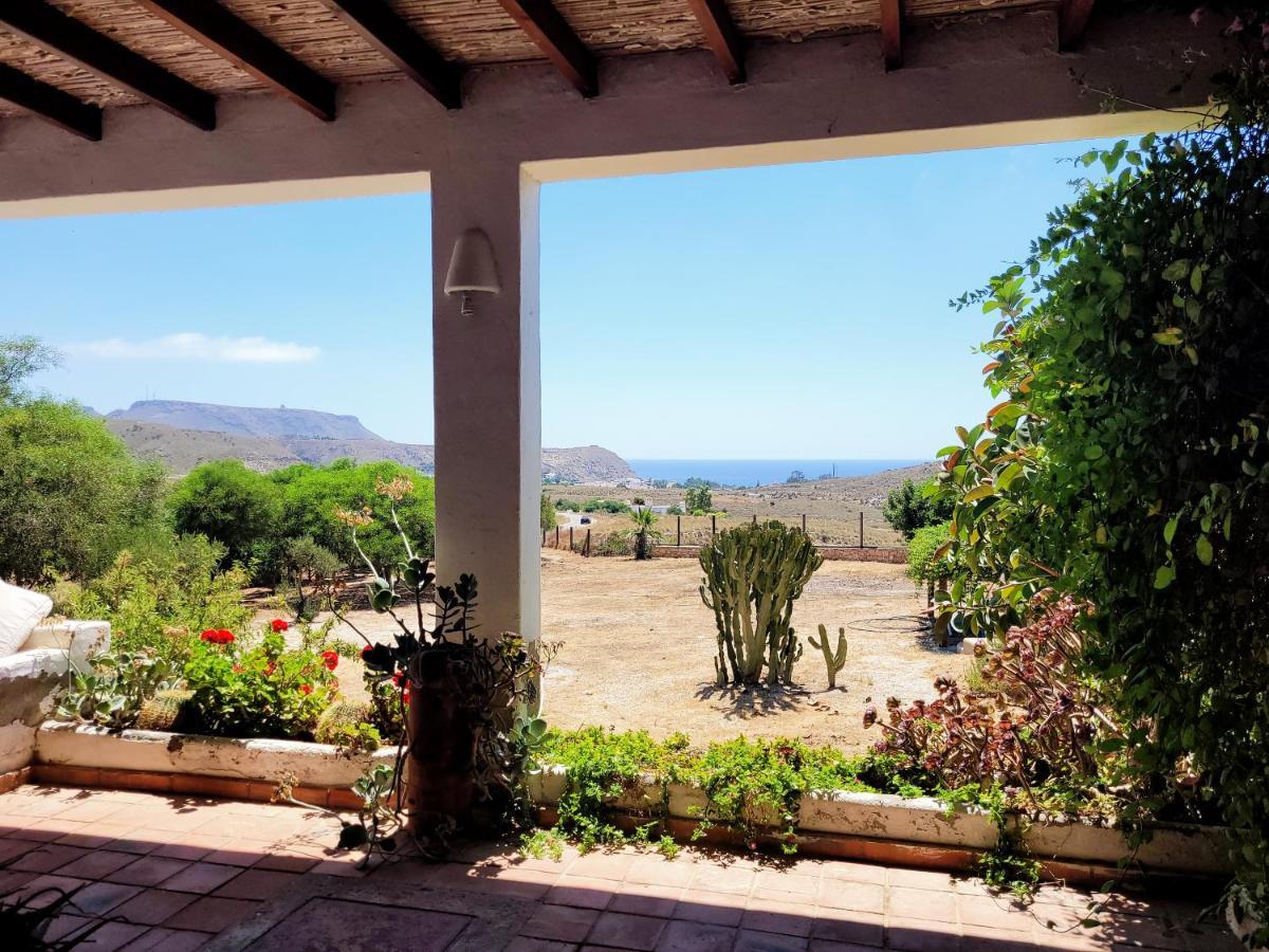 Los Moralicos Agua Amarga Agua Amarga  Eksteriør billede